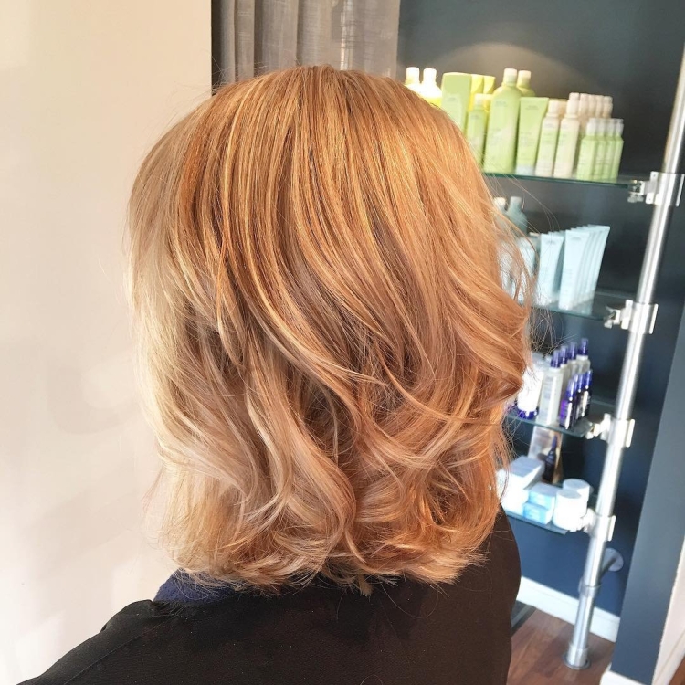 Карамельно медовое окрашивание волос на каре