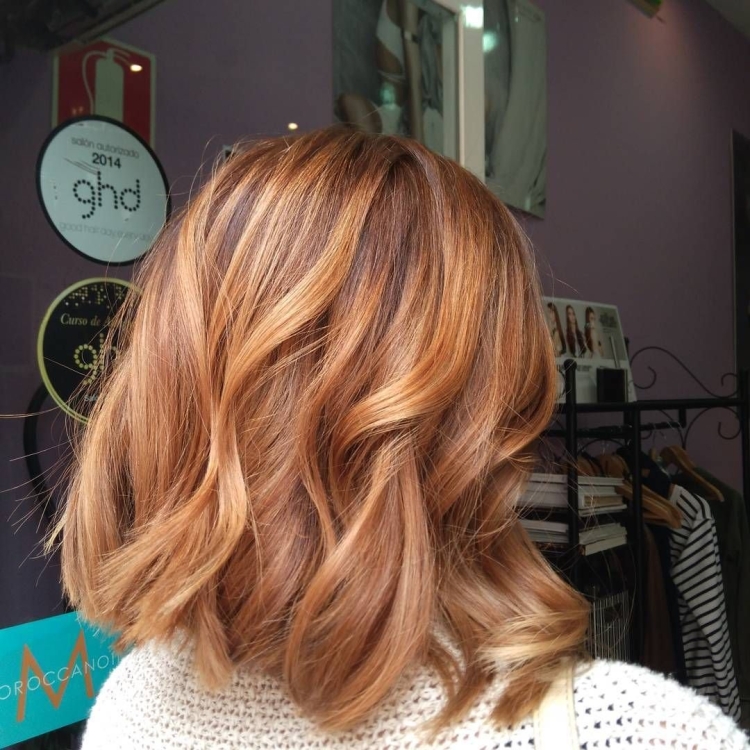 Карамельный балаяж Боб