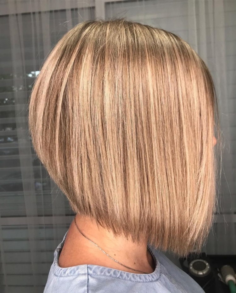 Бежевый Боб каре