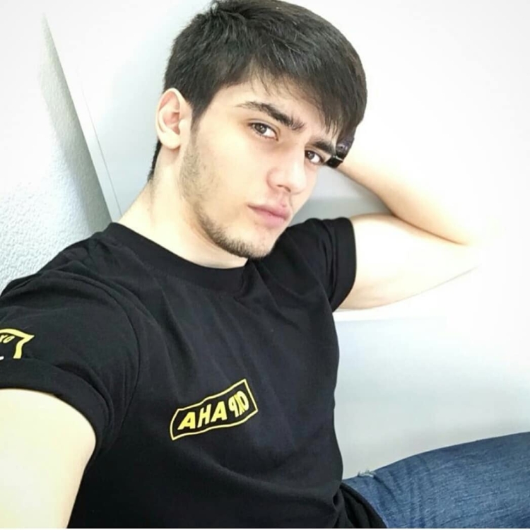 Шерзод Абдулаев