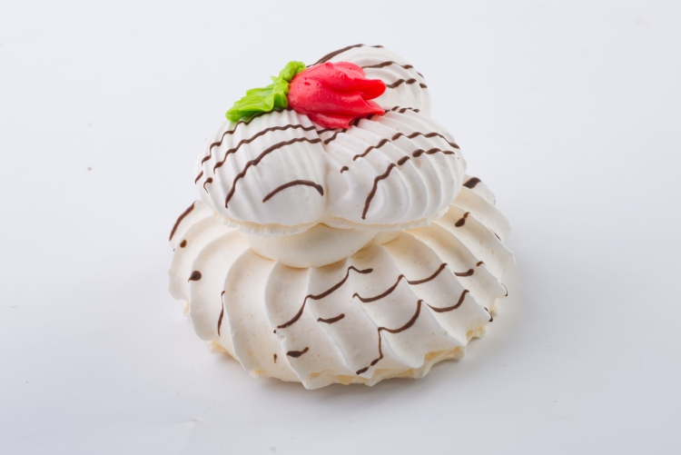 Пирожное воздушное георгин