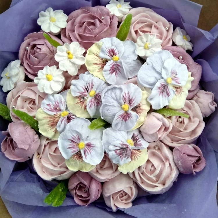 Зефирные цветы букет