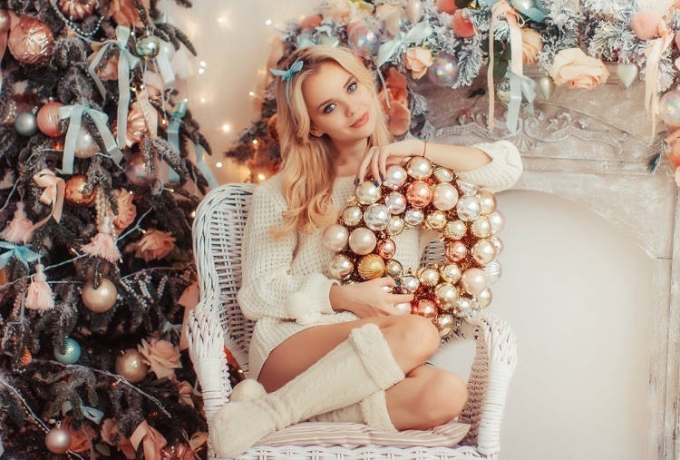 Новогодняя фотосессия для девушки