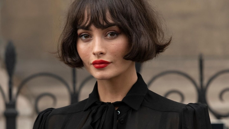 Французское каре с челкой