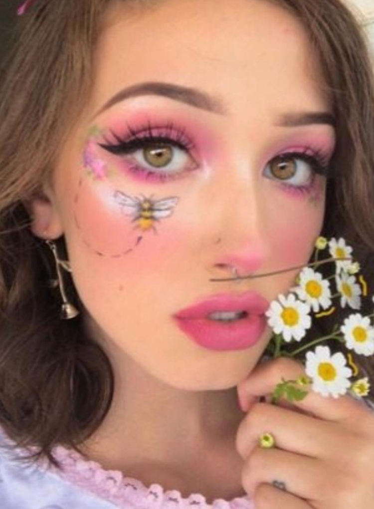 Милый макияж яркий