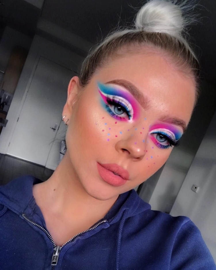 Макияж для повторения яркий