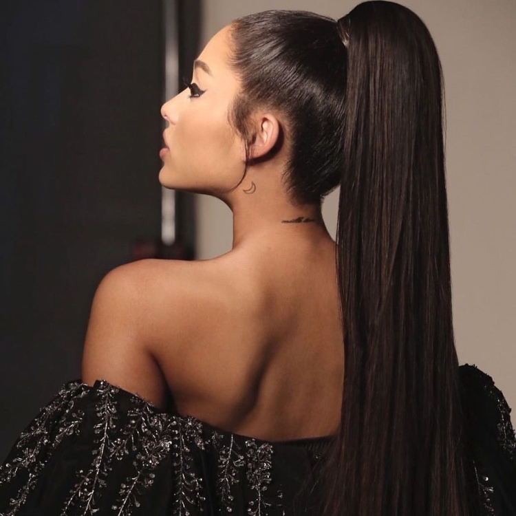 Ponytail ариана Гранде