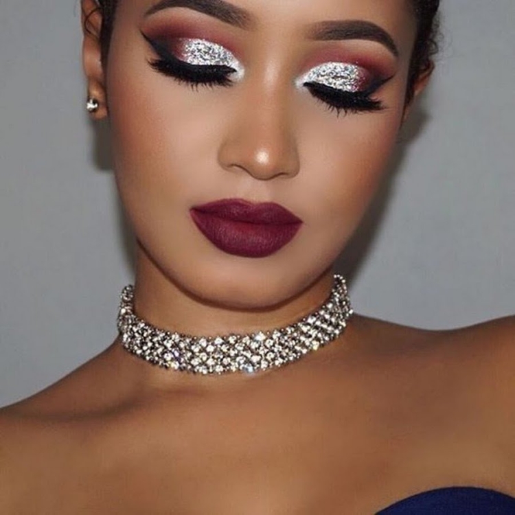 Блестящий макияж