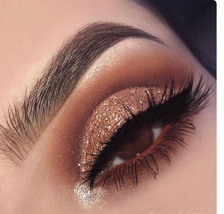 Коричневый макияж для карих глаз