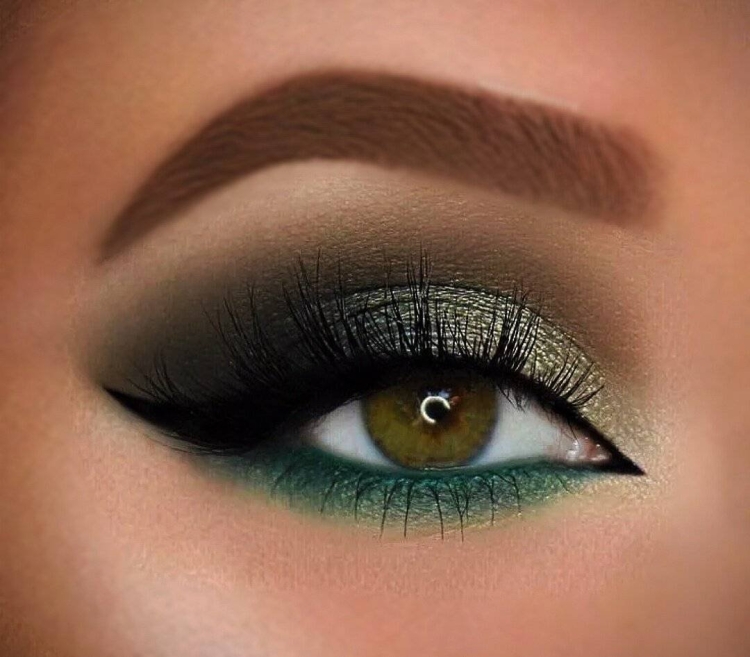 Красивый макияж для зеленых глаз