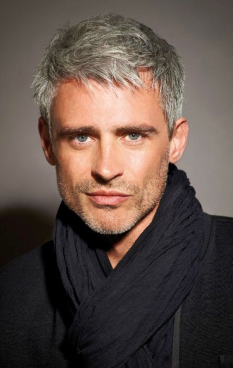 Короткие мужские стрижки на Седые волосы