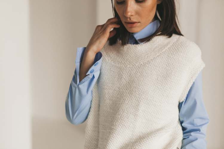 Трикотажный жилет оверсайз