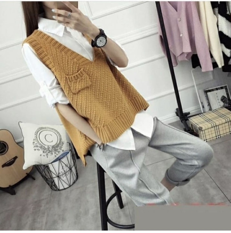 Модные трикотажные жилеты