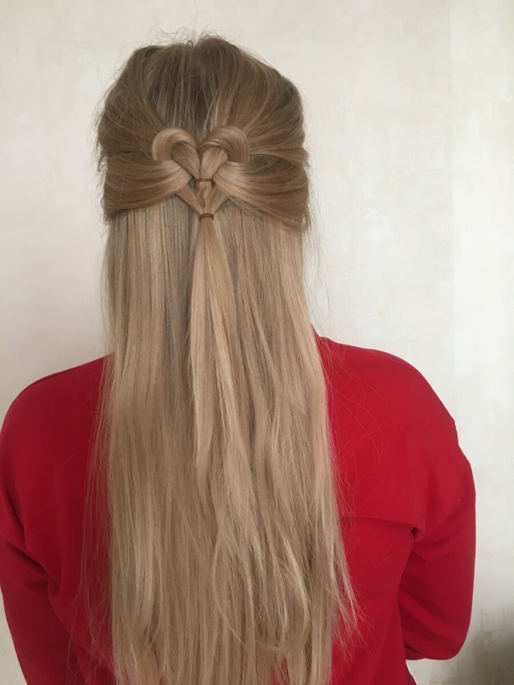 Прическа мальвинка