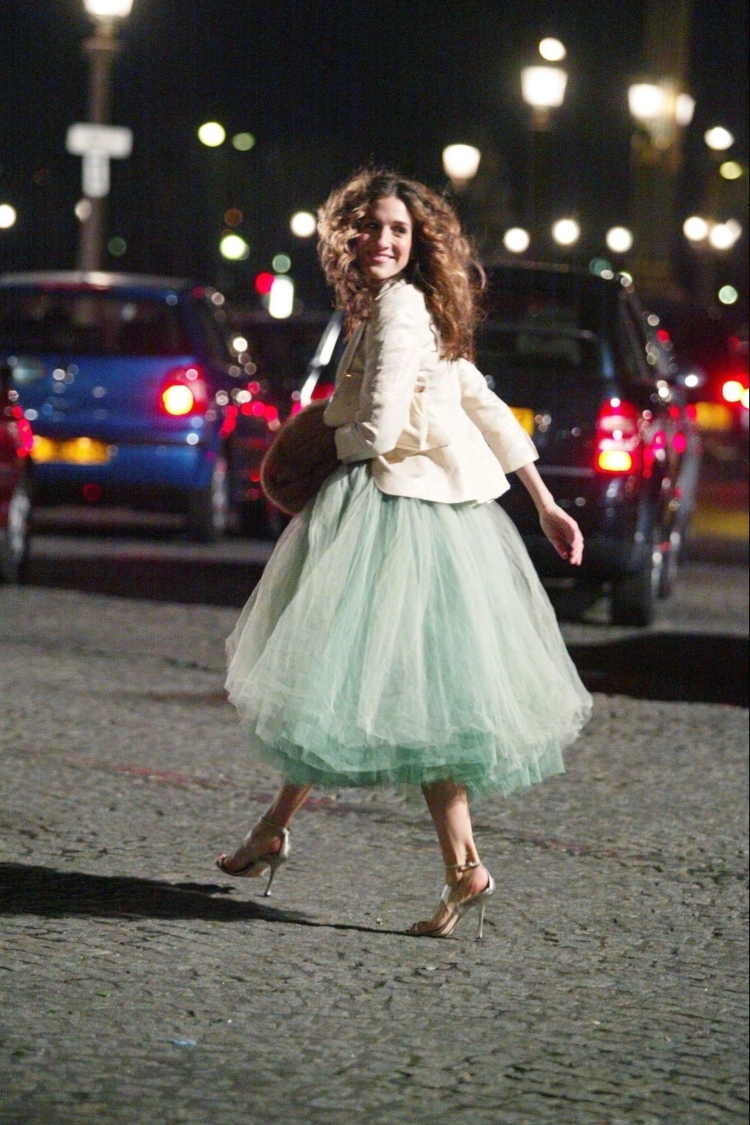 Кэрри Брэдшоу в юбке пачке