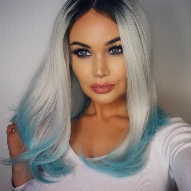 Блонд с голубым оттенком