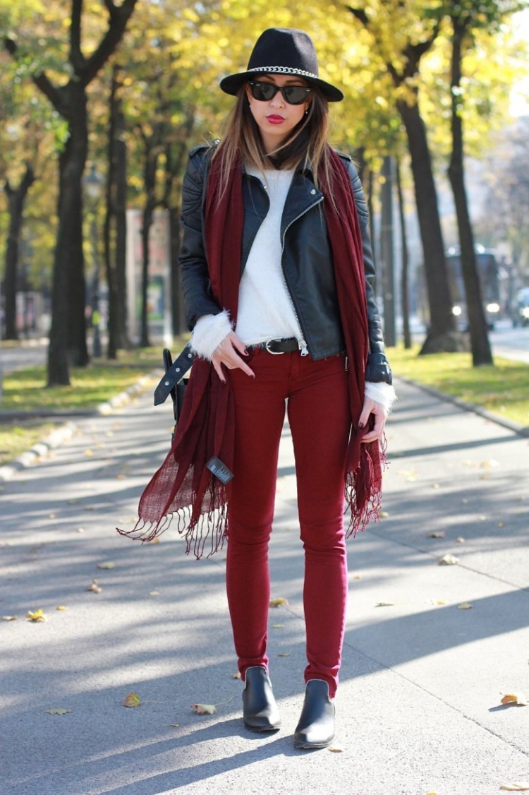 Бордовый цвет в одежде