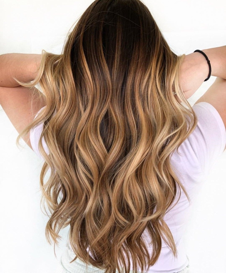 Карамельный балаяж на русые