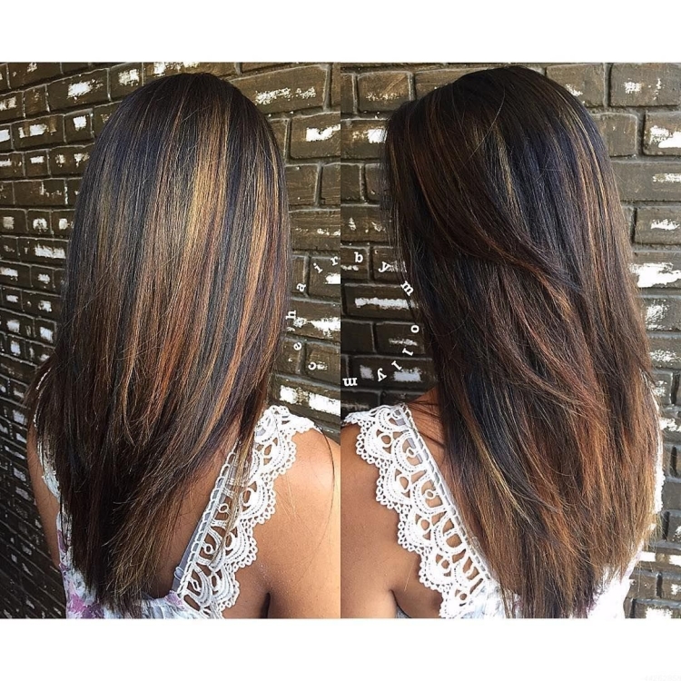 Шоколадный балаяж прямые волосы