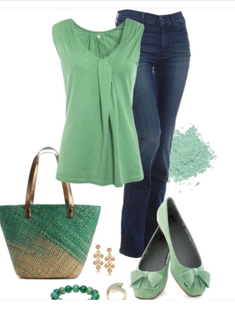 Комплекты одежды на весну