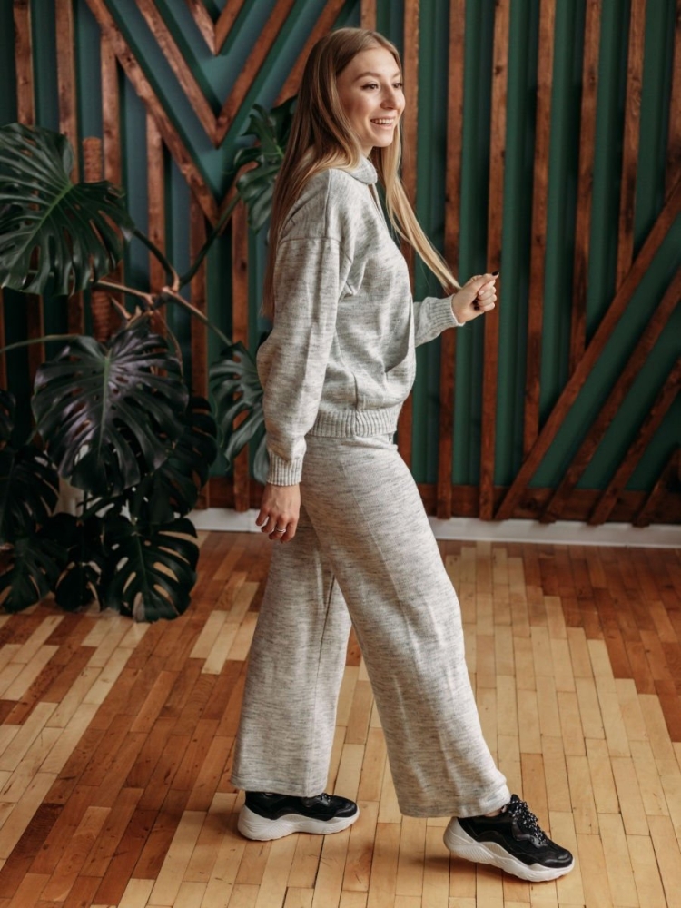 Вязаные брюки клеш