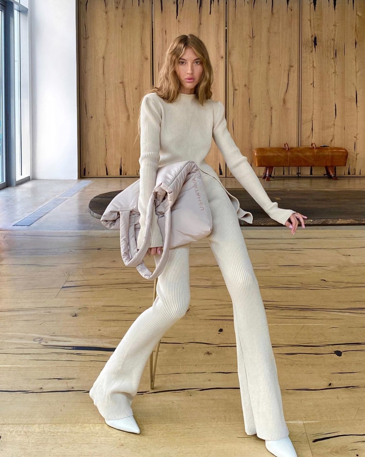 Ушатава брюки белые