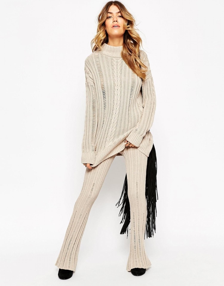 Вязаные штаны клеш