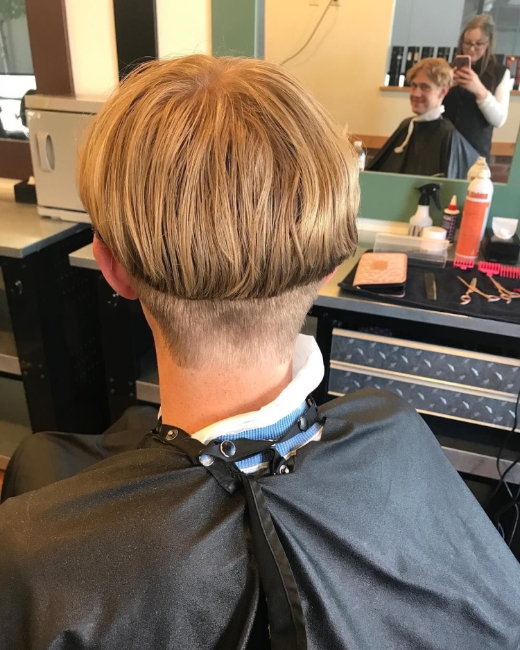 Прическа шторы со всех сторон мужская