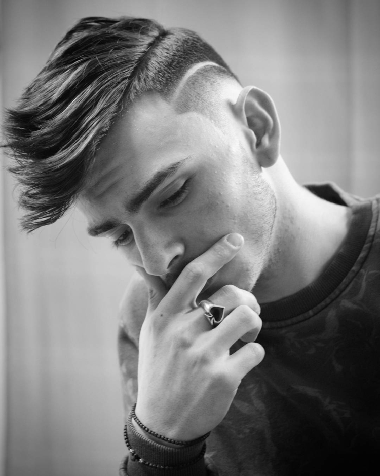 Ирокез с челкой мужские