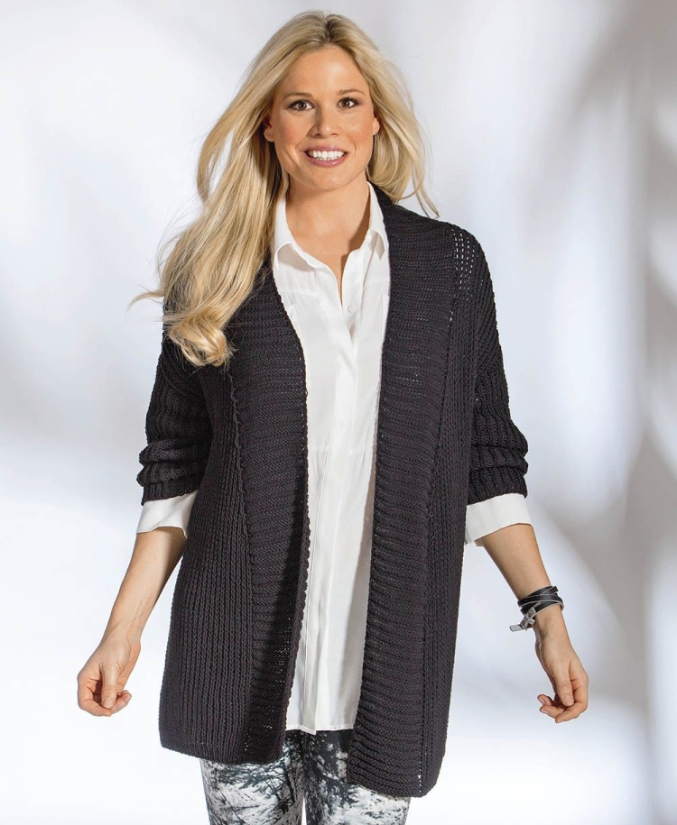 Черный кардиган полупатентным узором