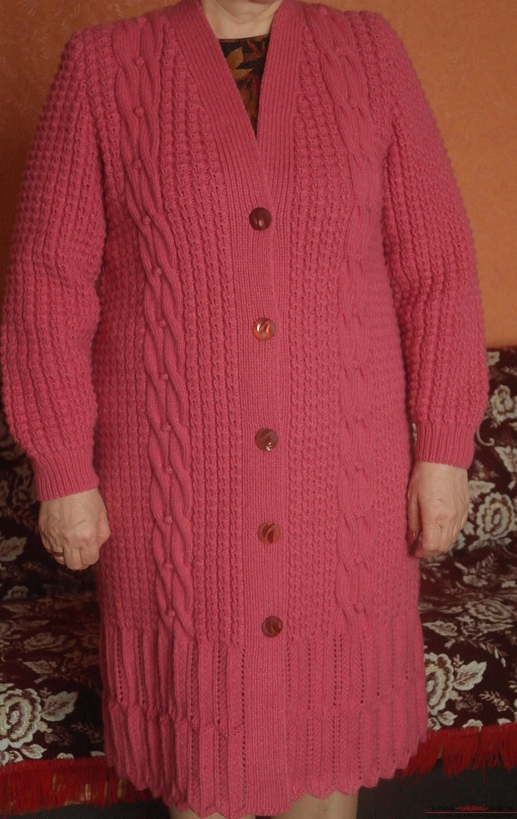 Вязаное пальто для полных