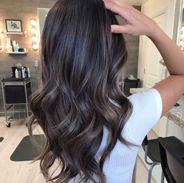 Окрашивание на темные волосы