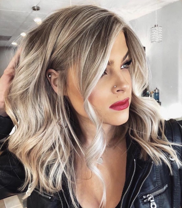 Окрашивание балаяж блонд на средние 2022