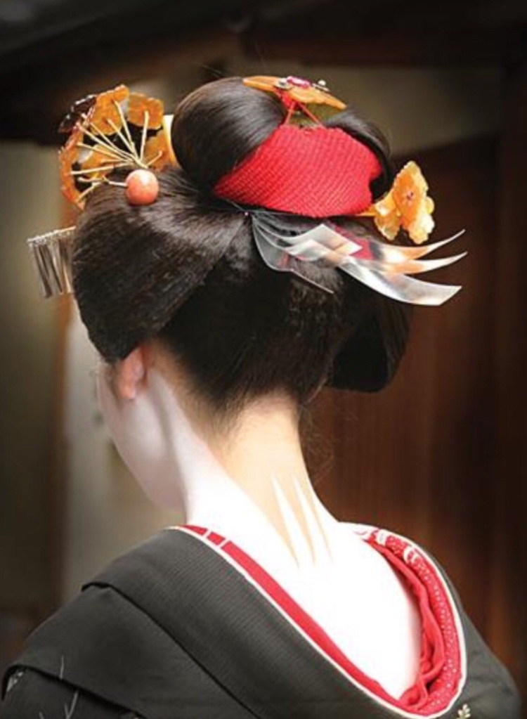 Варэсинобу прическа гейши