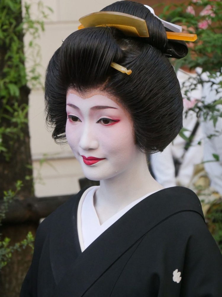 Макияж ойран