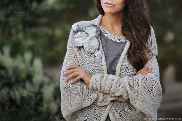 Кардиган с кружевом
