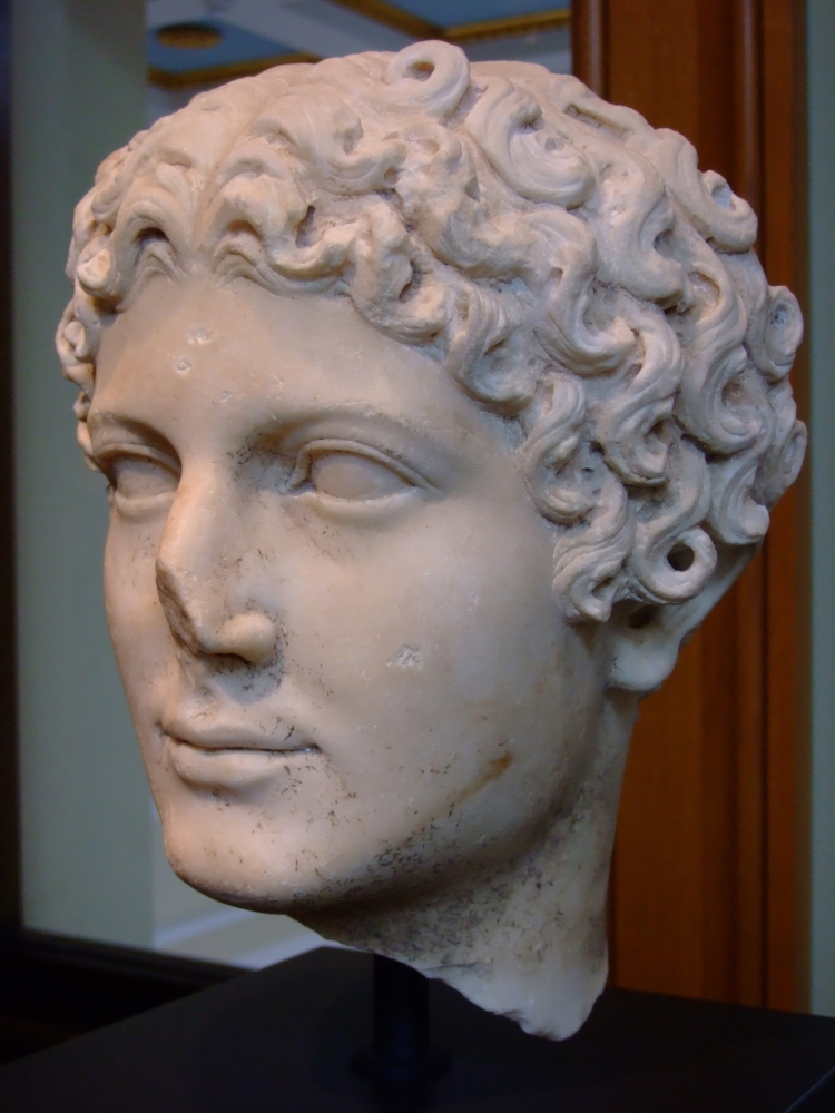 Прическа нодус древний Рим