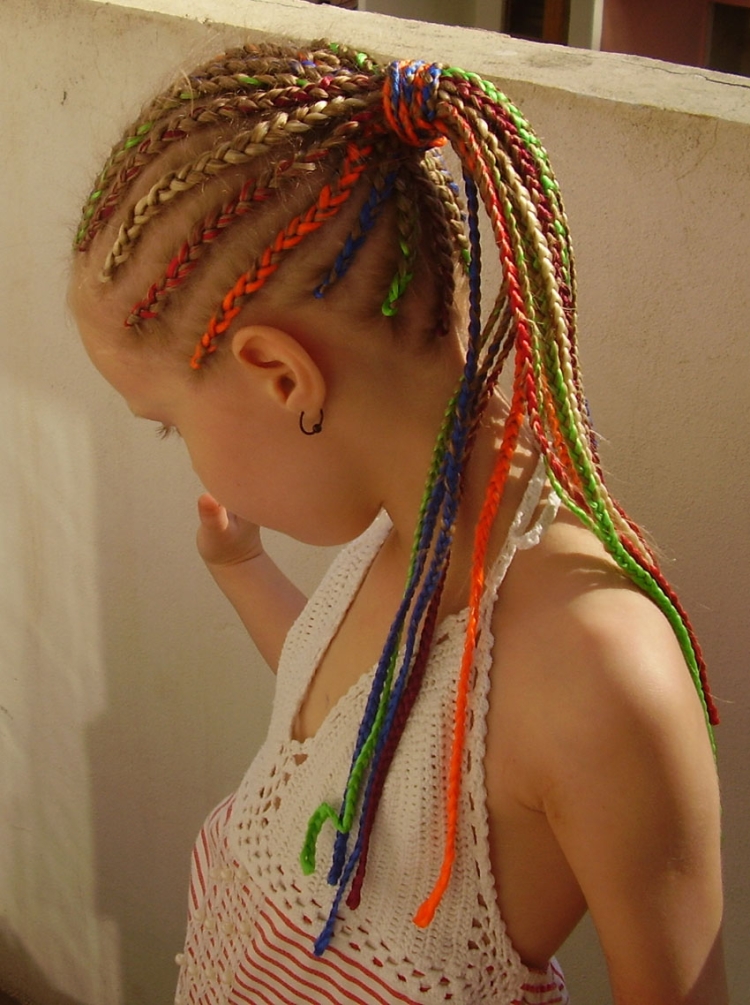 Детские афрокосы с канекалоном