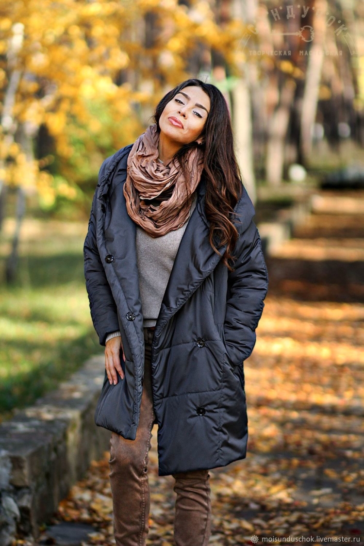 Осенний пуховик женский