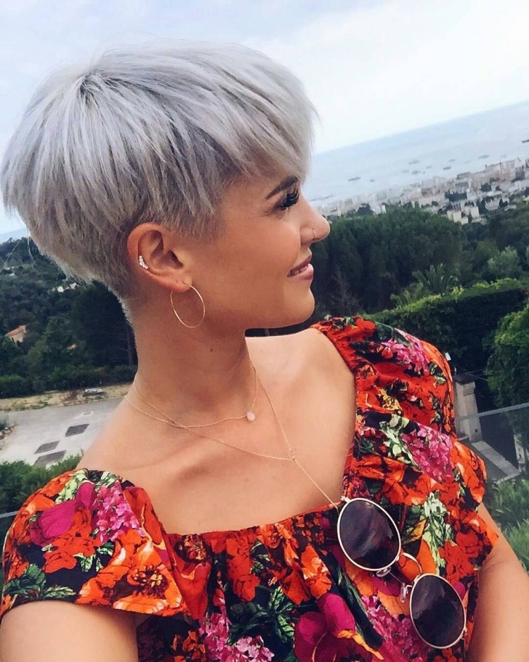 Стрижка Пикси-Боб шапочка