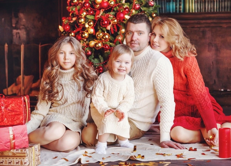 Новогодняя фотосессия семейная