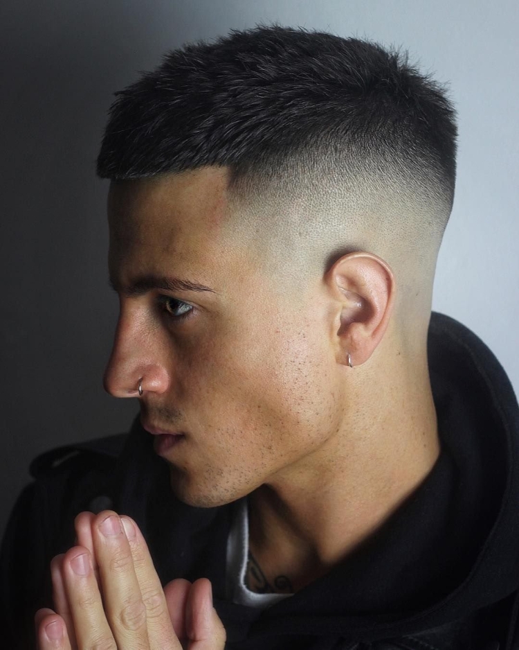 Фейд полубокс