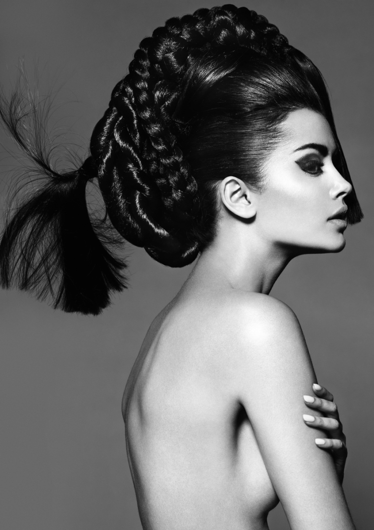 Черно белая прическа женская