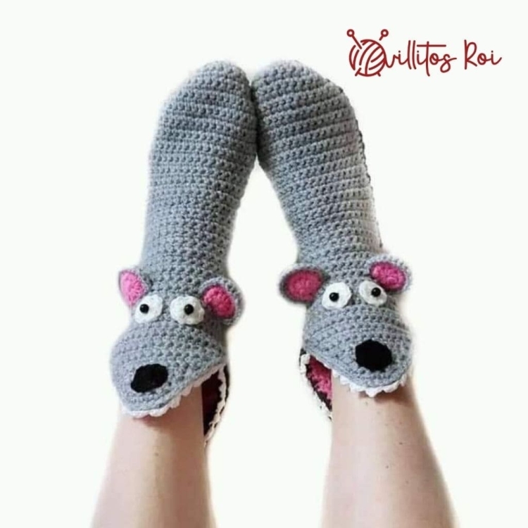 Прикольные вязаные тапочки