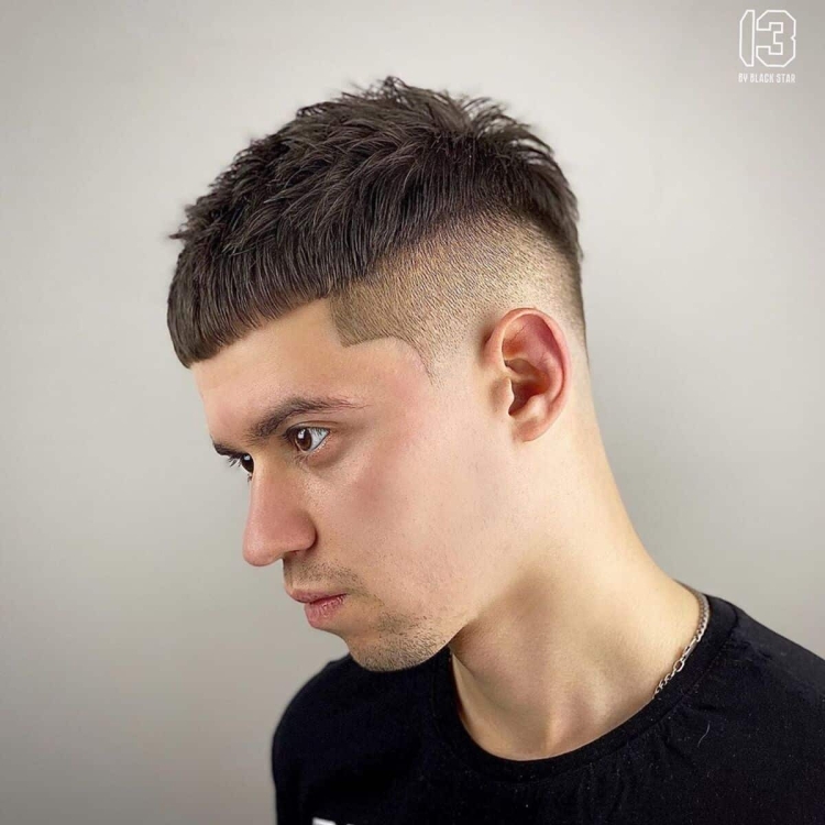 Стрижка кроп на яйцеголовую голову