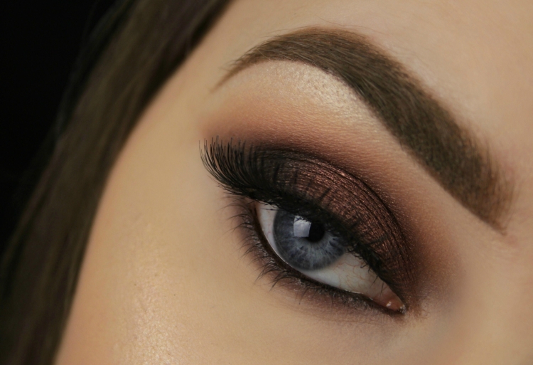 Макияж растушеванная стрелка Смоки