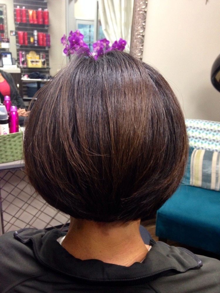 Боб каре шариком