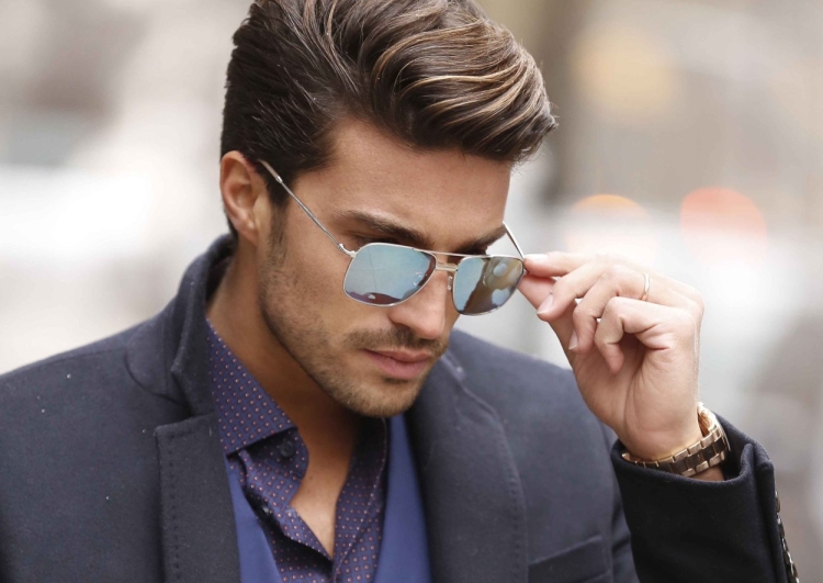 Мариано ди Вайо в очках