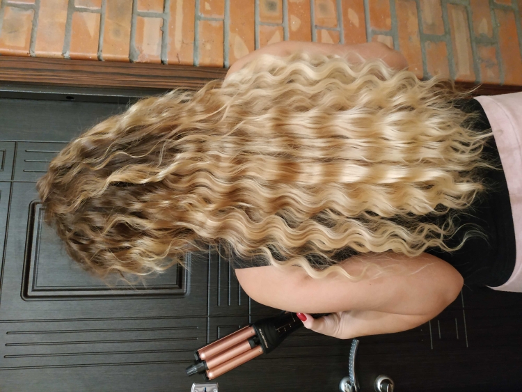 Плойка голливудская волна