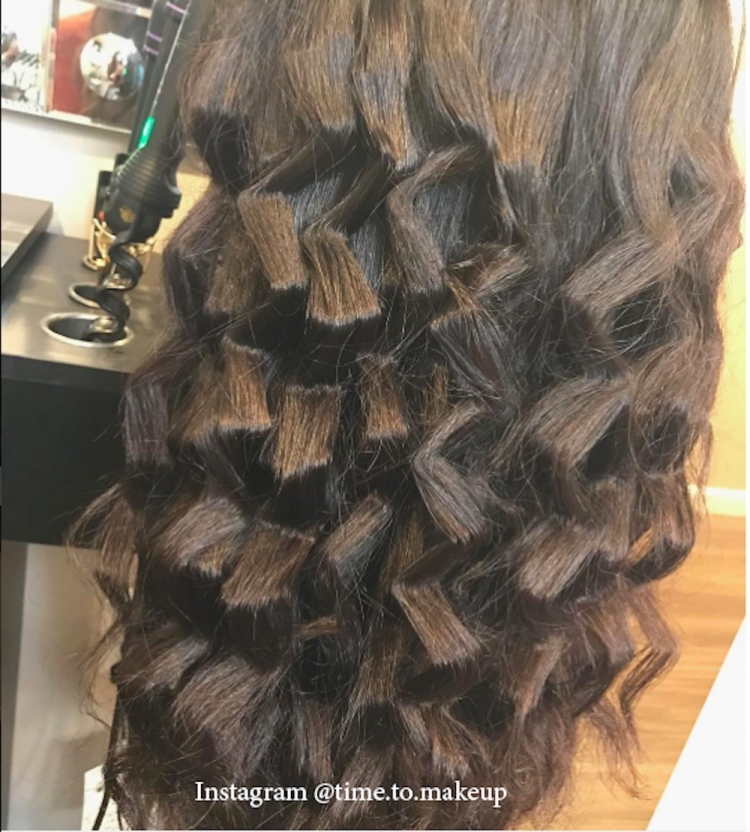 Зигзагообразные кудри